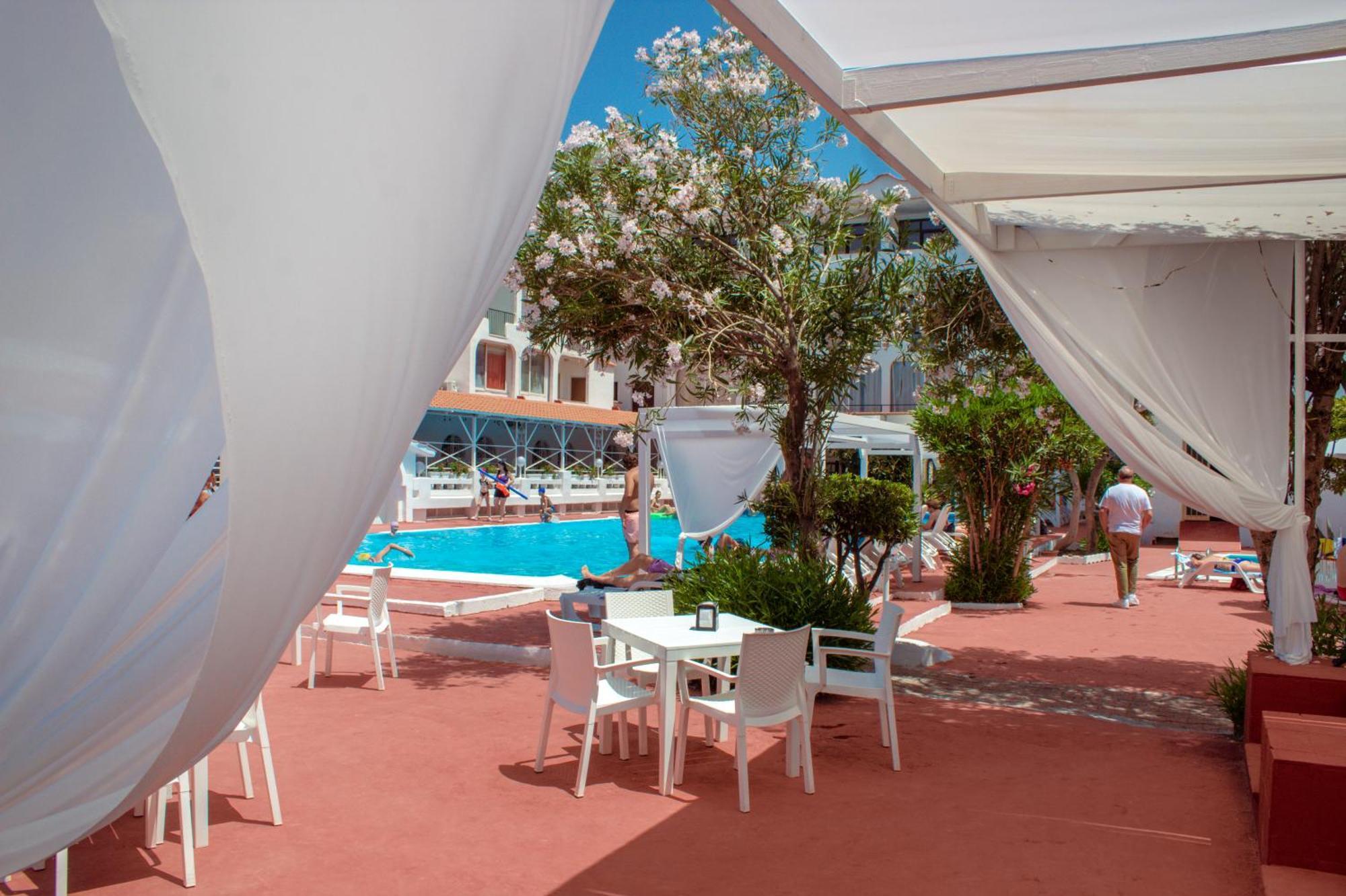 International Resort Mondragone Exterior foto