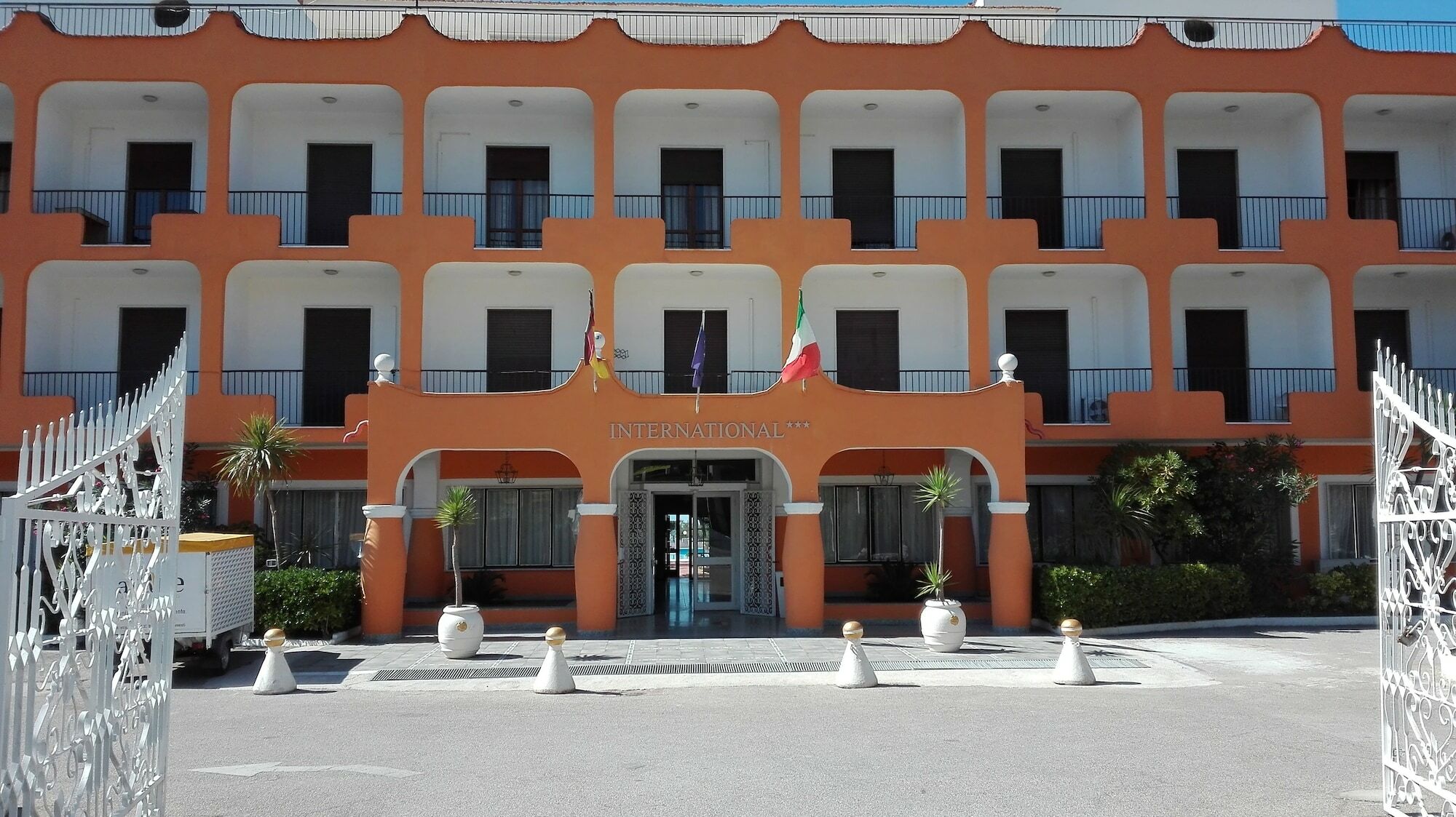 International Resort Mondragone Exterior foto